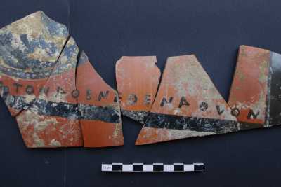 Gravina, sulla "collina delle meraviglie" rinvenute anfore millenarie e la tomba di un atleta